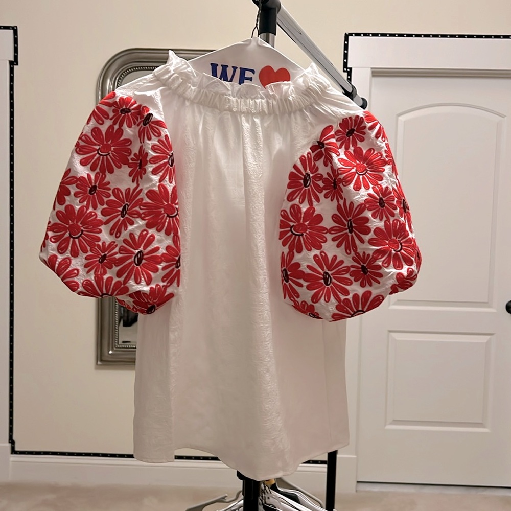Brand new beautiful top